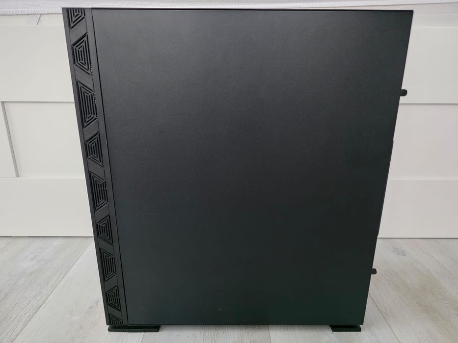 Carcasa ATX Middle tower N'Joy Kona