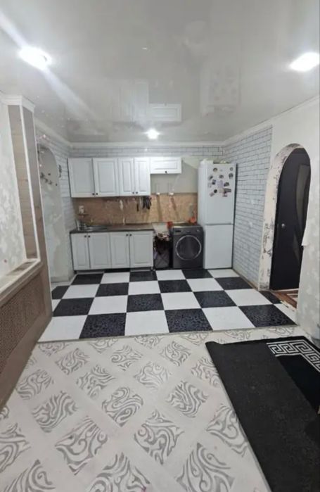 Спочно продам 2 ком кв 54 м2 в 4 микрорайоне