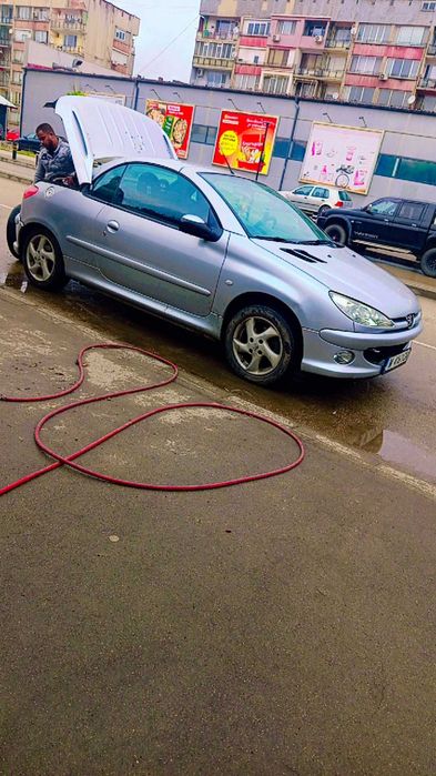 Пежо 206 цц в движение.