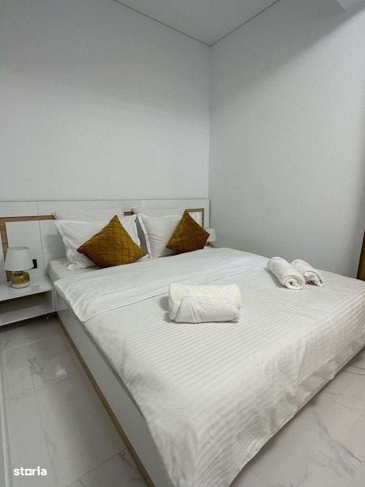 2 cam lux | zona cluburilor/opera| comis 0 |250m de plaja | investitie