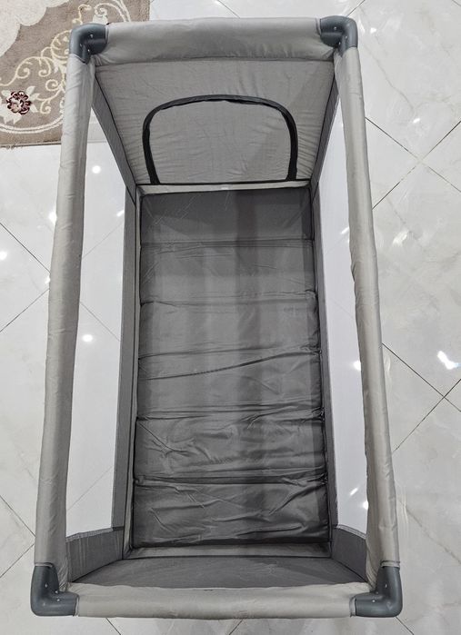 Бебешка сгъваема кошара.