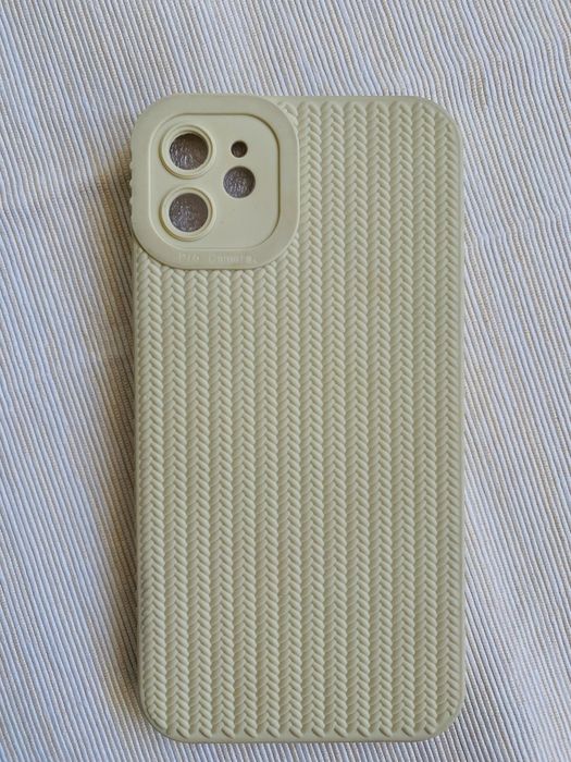 Кейсове за Iphone 11