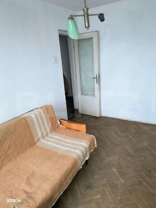 Apartament 3 camere, 48 mp, zona Sud-Est