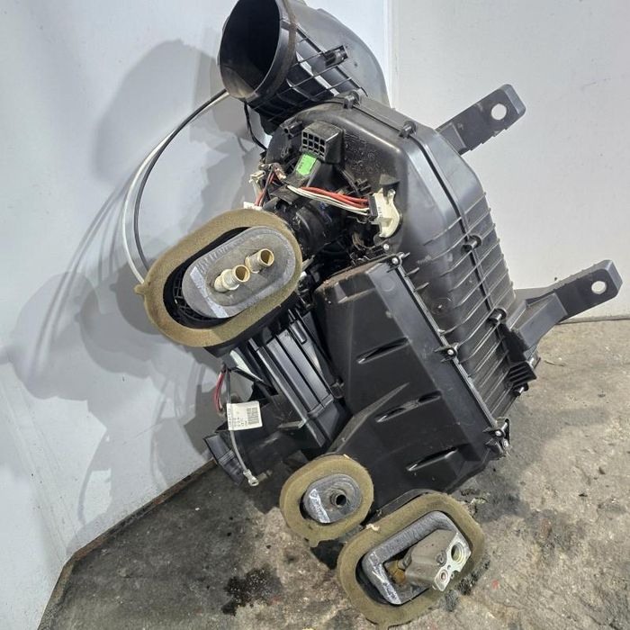 Carcasa aeroterma cu motoras Renault Master