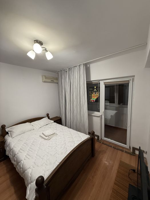 Apartament 3 Camere cu vedere spre Targul De La Craiova (50m distanta)