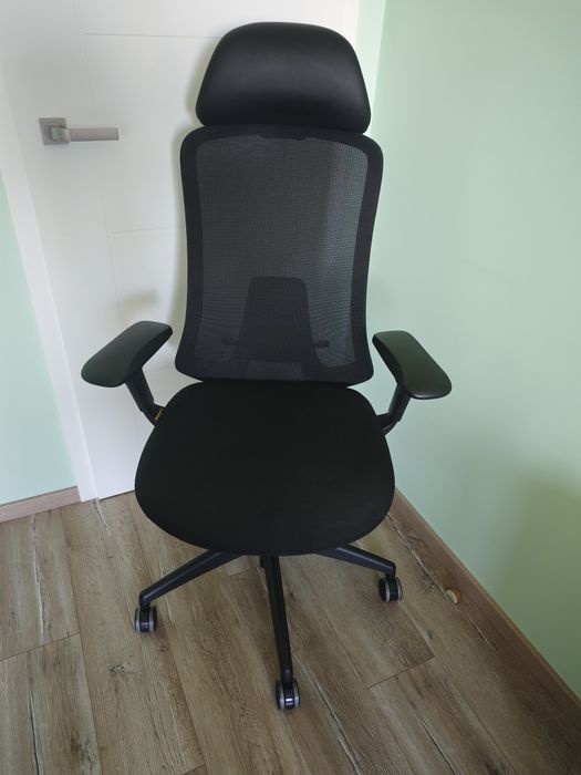 Офис стол Antares Dario Black