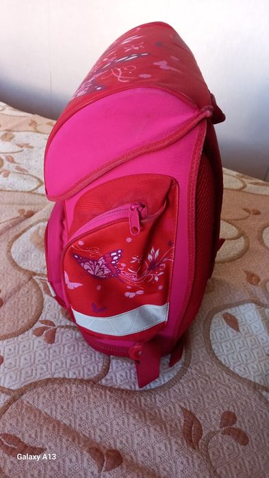 Ученическа раница за момиче