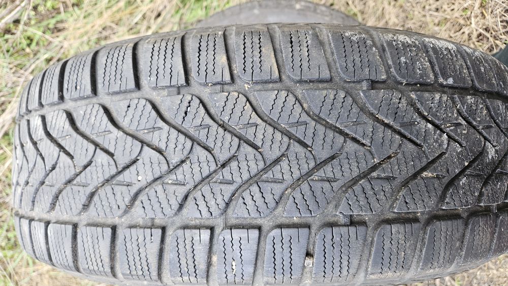 2бр гуми 215 65 16 дот 22 ласа lassa