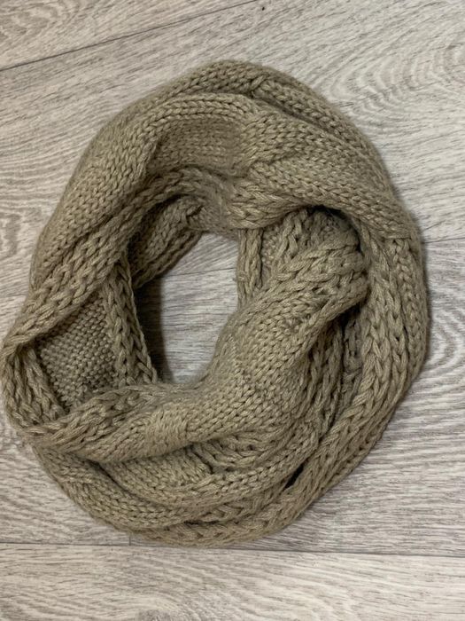 Шарфы, палантины, снуды