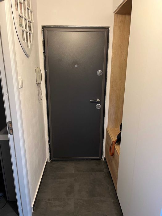 Apartament cu 3 camere, 2 băi, 66 mp + 4 mp balcon, decomandat, etaj 2/4