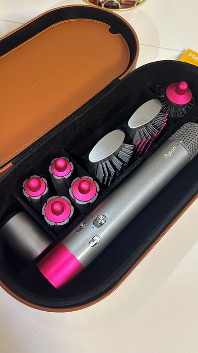 Продам Dyson в хорошем состояний