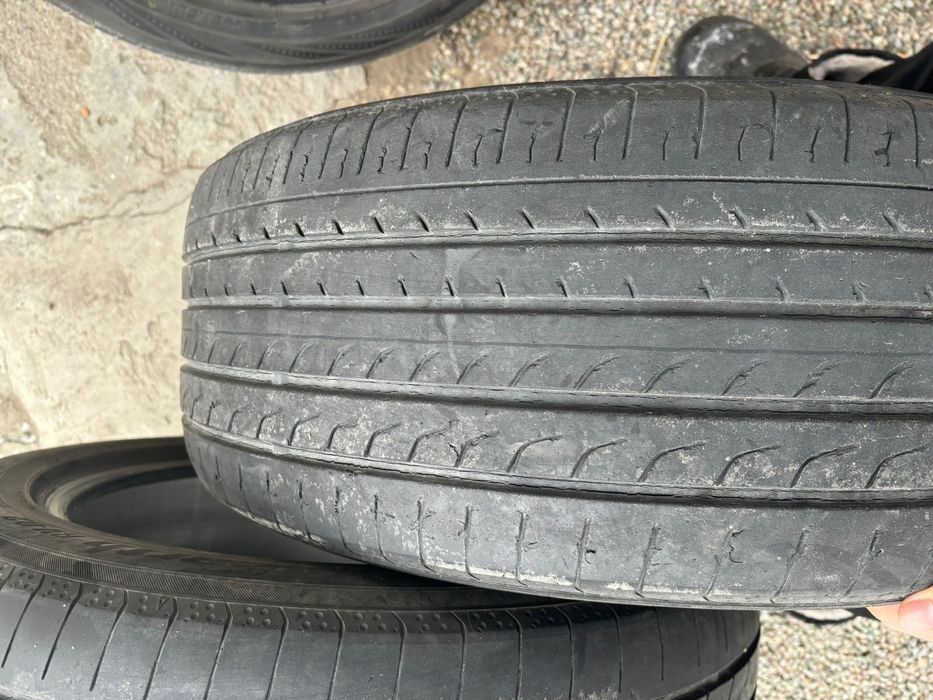 Шины летние от Камри 75 продам ,город Жаркент