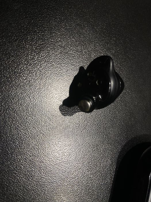 Продам Samsung Galaxy Buds