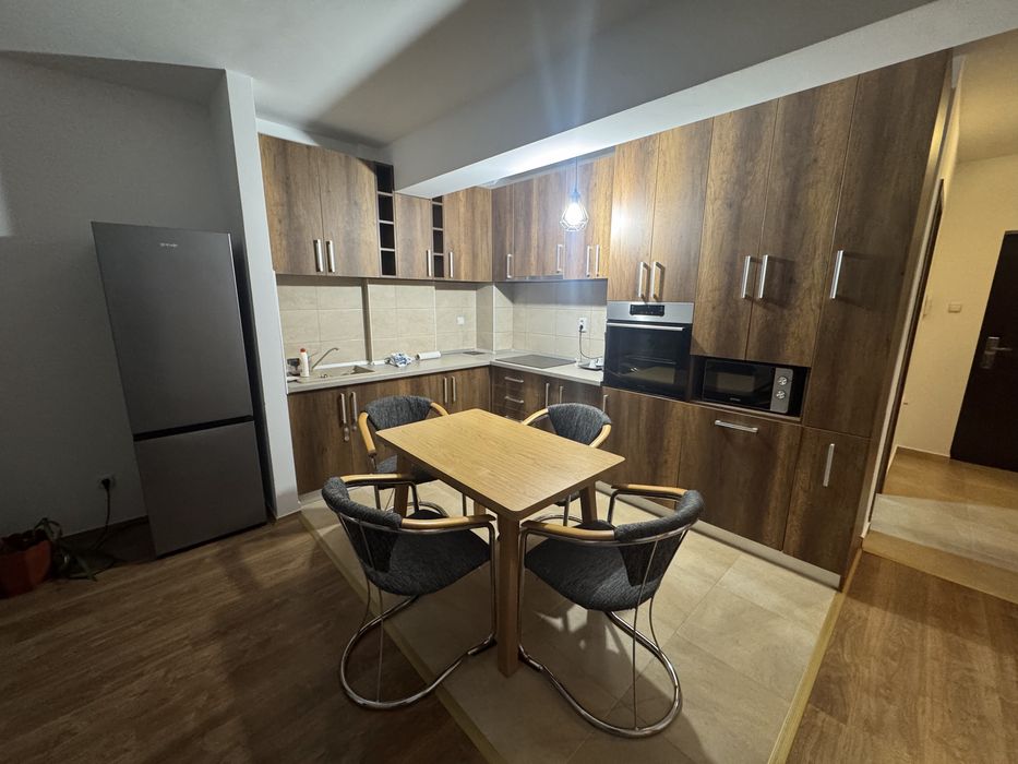 Inchiriez apartament Prima Nufarul