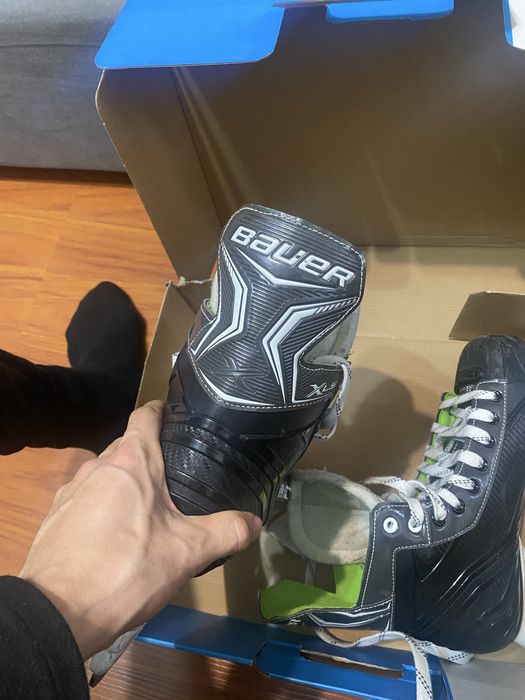Коньки Bauer XLS 43 размер(9.0)