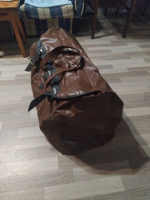 Продам дорожную сумку. В отличном состоянии.