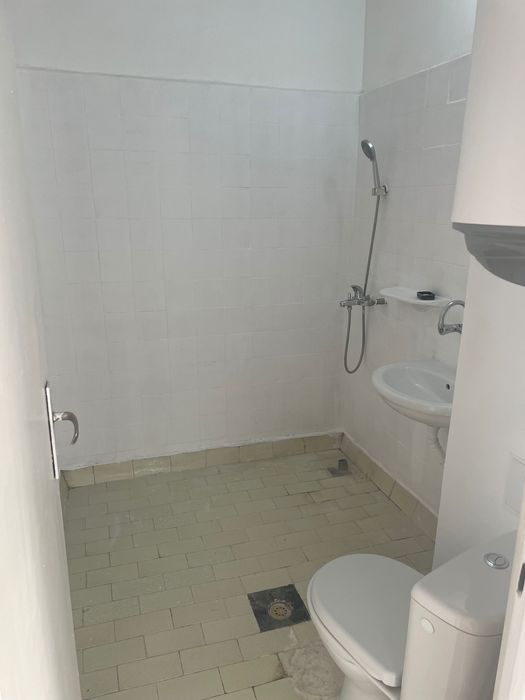 Продава се Едностаен апартамент в Добрич, Христо Ботев - 50 кв.м за 444 €/кв.м - Снимка #4