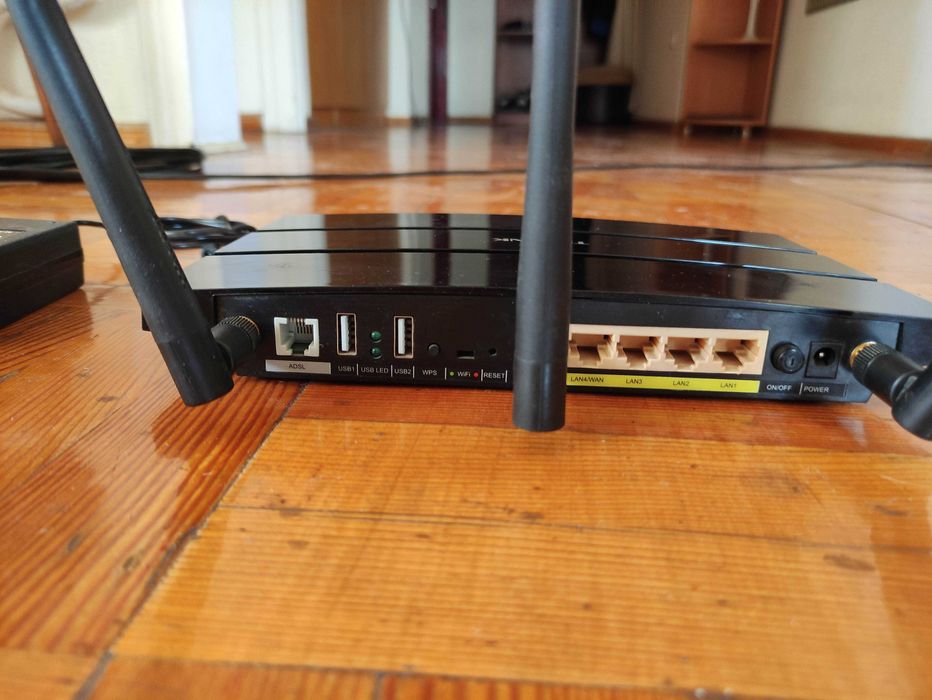 Роутер  TP-Link TD-W8970