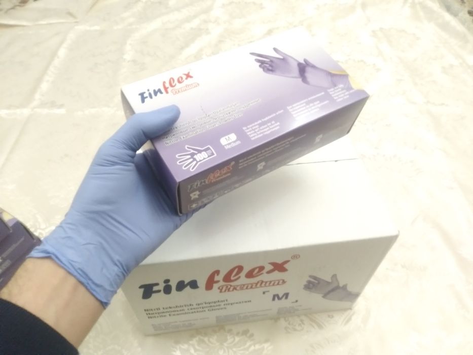 Перчатки нитриловые