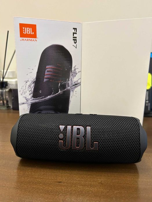 Boxă portabilă JBL Flip 7 – Neagră, Nouă, completă (cutie + accesorii)