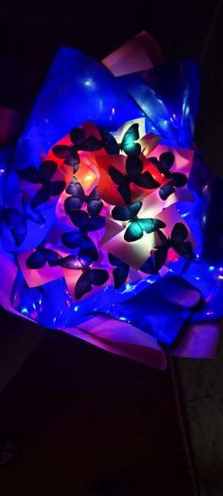 Букет бабочек/сердец