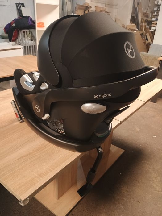 Столче за кола Cybex Aton Q Plus с база Q-fix