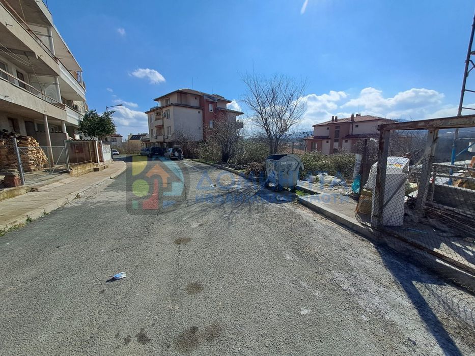 Продава се Парцел в Царево - 550 кв.м за 237 €/кв.м - Снимка #1