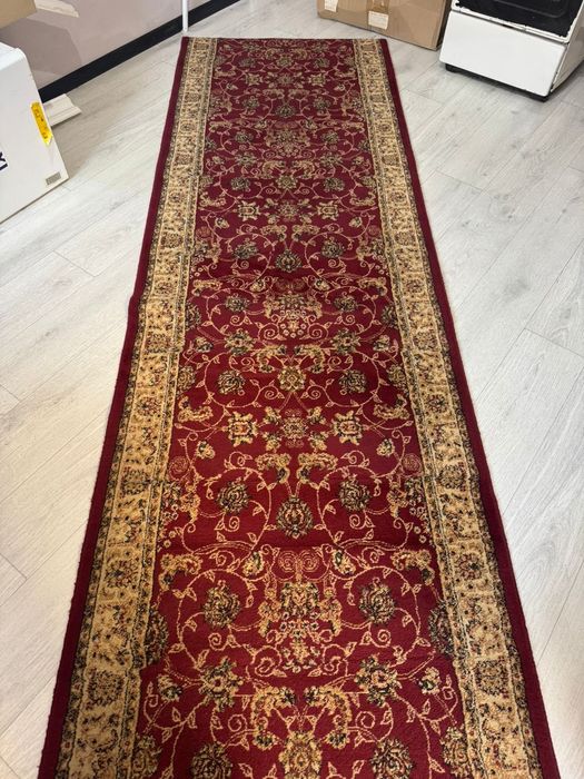 Продам ковровые дорожки б/у