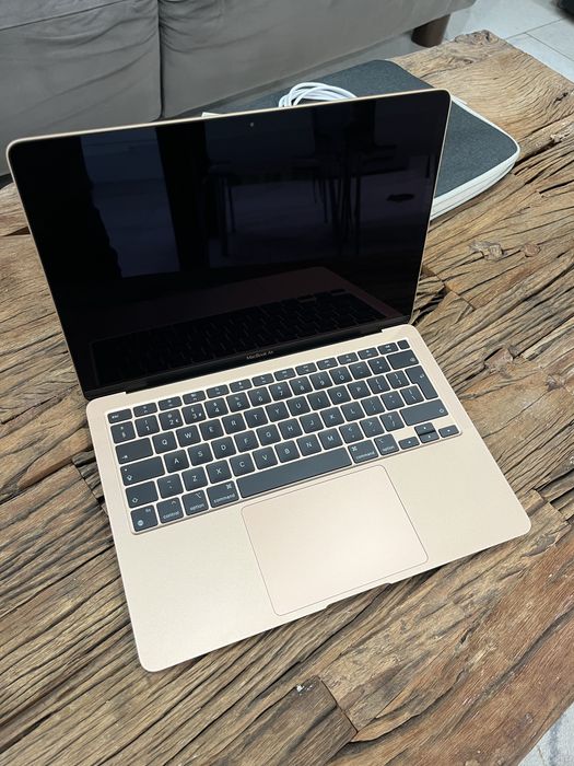 MacBook Air M1 2020