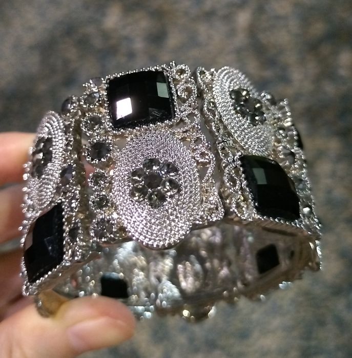 Луксозна дамска гривна BAGUE A DAMES, Alessa, Алеса