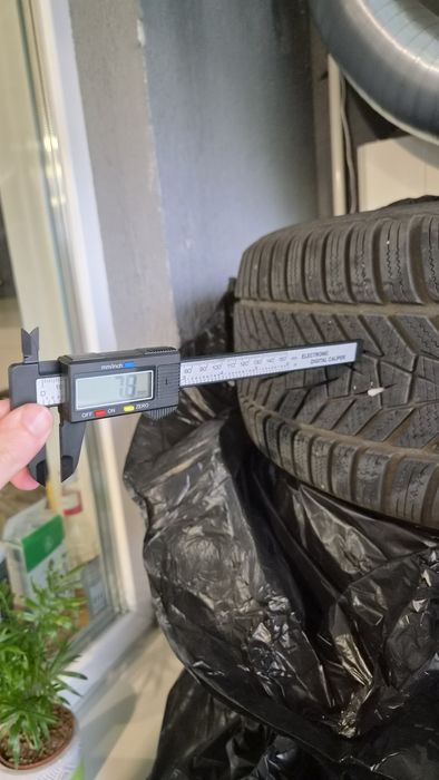 Vand set cauciucuri Iarna 2025  HANKOOK Winter I cept Evo3  235/45 R17