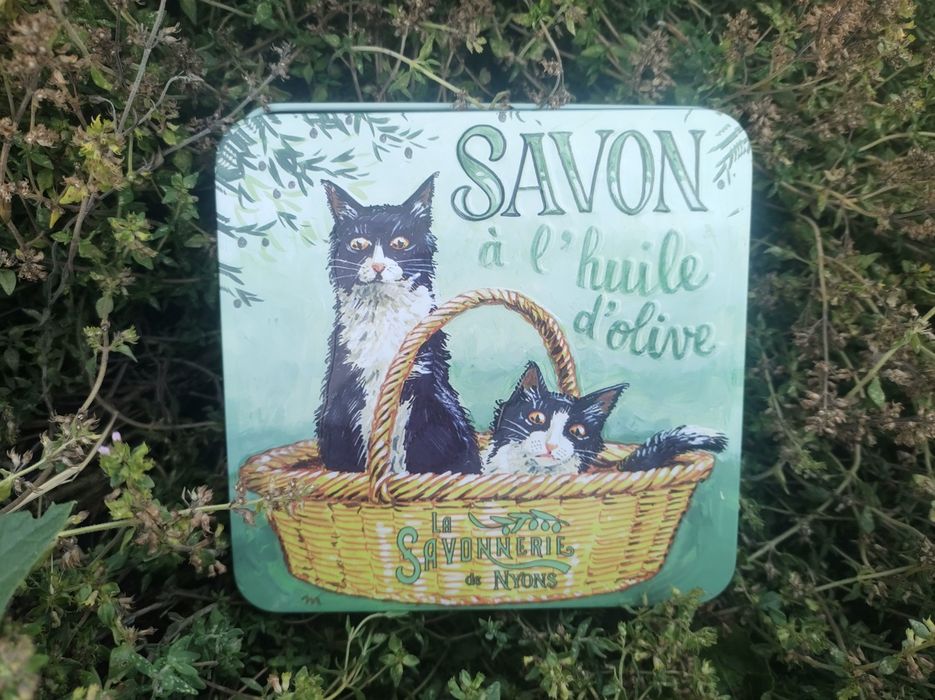 Cutie metalica Sapun artizanal 4 bucati La savonnerie de Nyon Cadou Pisici