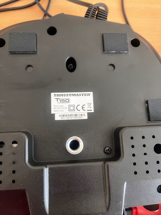 Thrustmaster T150 Волан