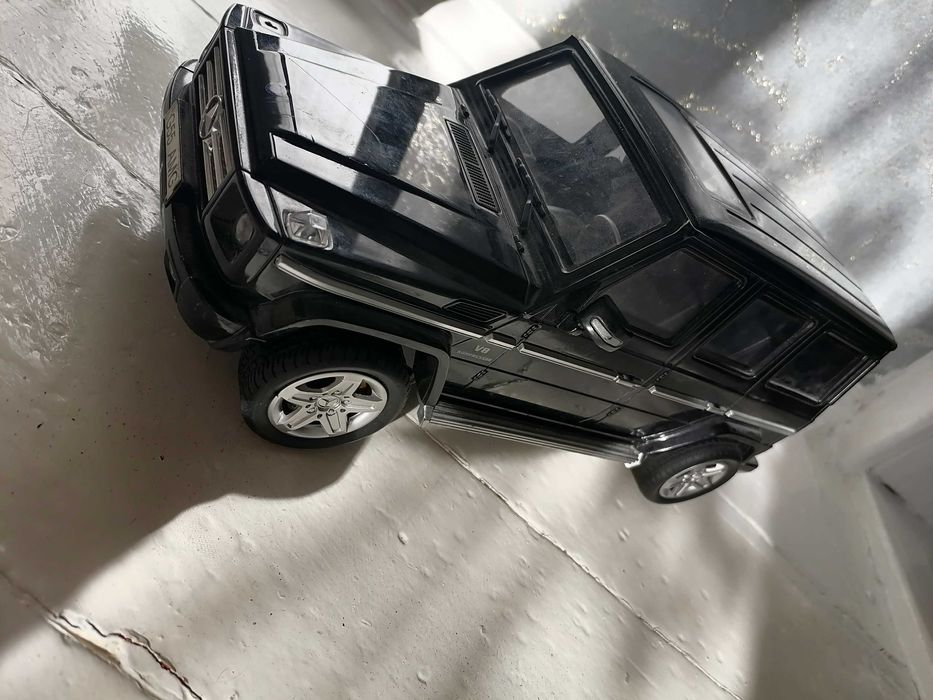 Машина на пульте