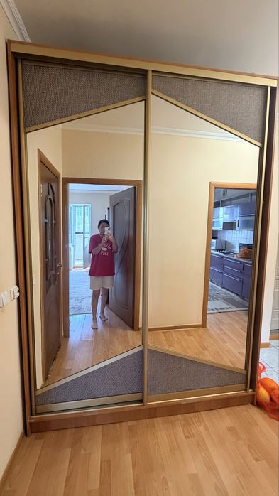 Продается шкаф б/у