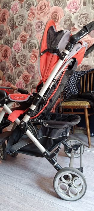 Продам детскую коляску