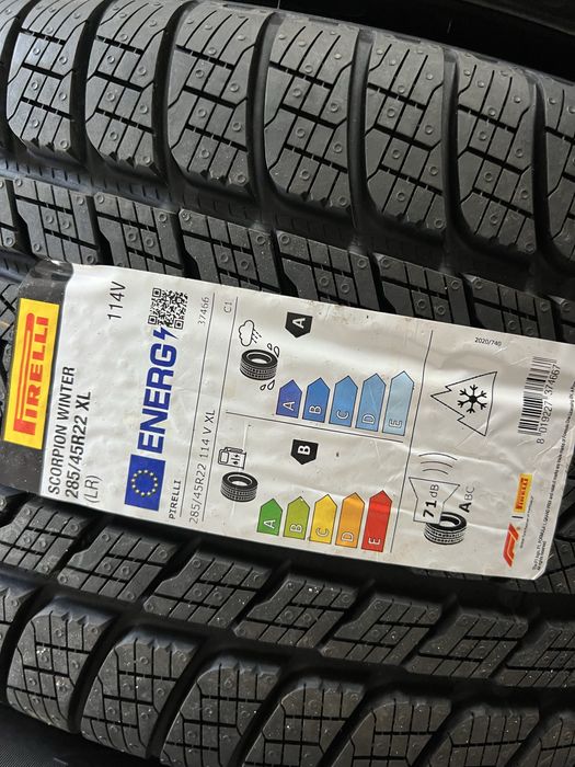 Jante Noi Pirelii 2025 LR RANGE ROVER L460 L461 SPORT 285 45 22