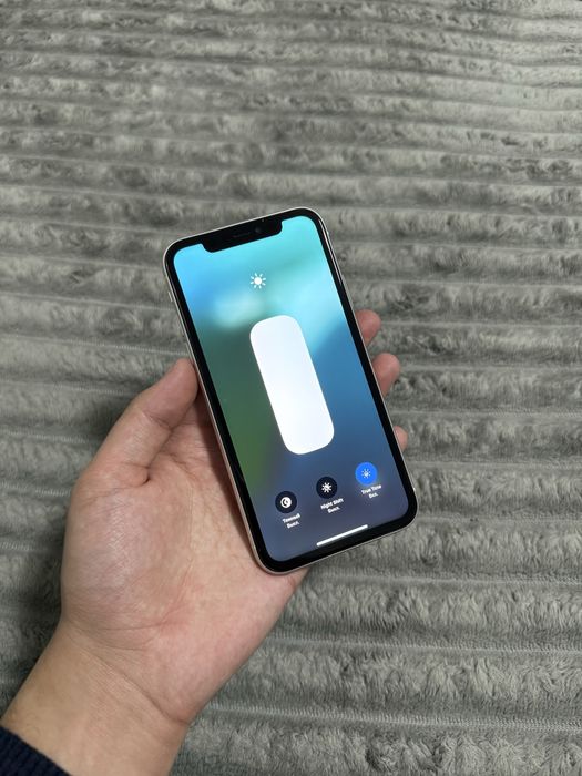 iPhone 11 128gb в идеале