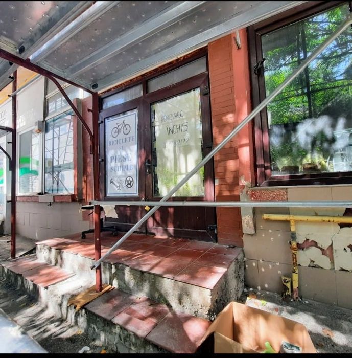 Spatiu comercial/birouri de vânzare