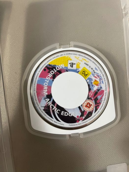 Игри -2 бр. за PSP