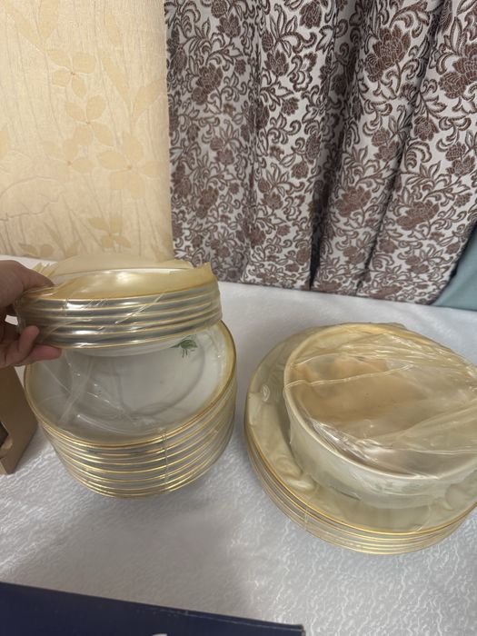 Посуда и приборы