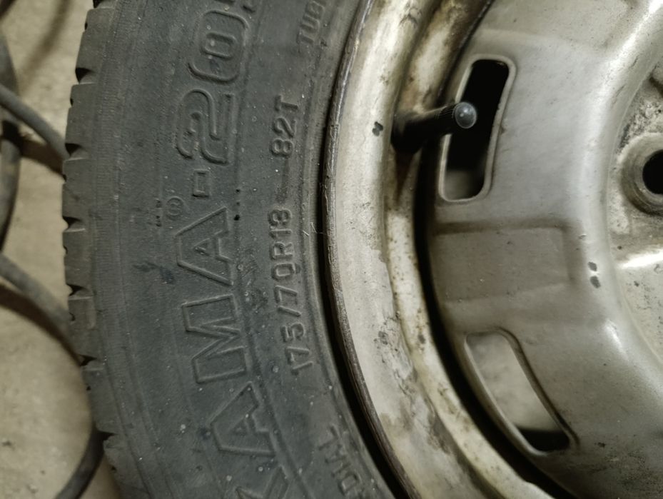 Продам диски с резиной R13