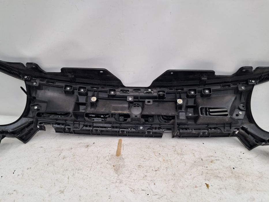 Грил решетка Suzuki Ignis  Feislift