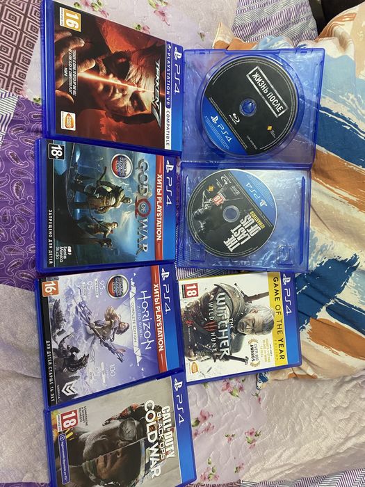 Продам ps4 Slim 500 gb