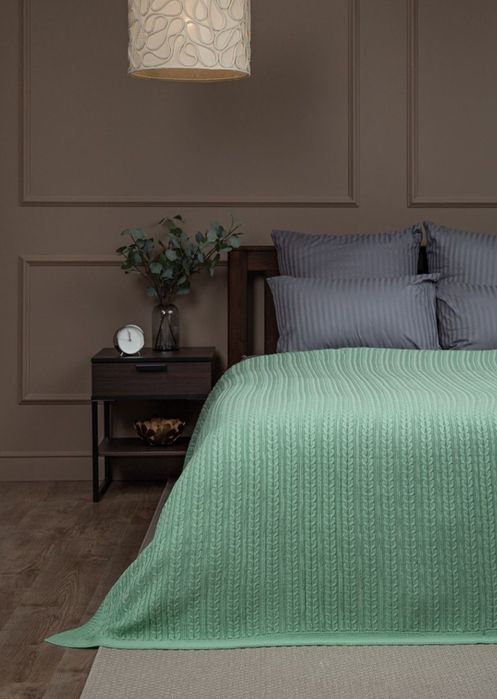 Плед на кровать ,диван