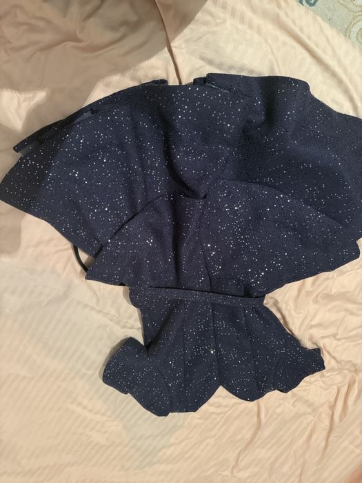 •	«Вечернее платье в отличном состоянии»