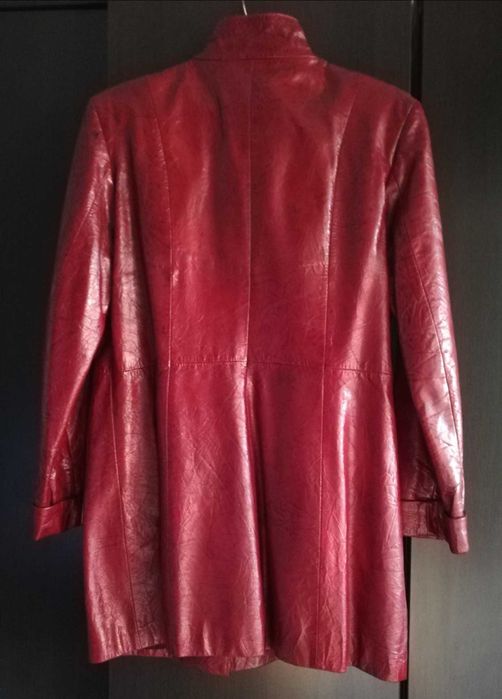 Продам кожаный плащ