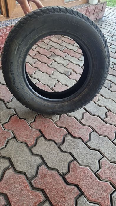 Продам зимние шины