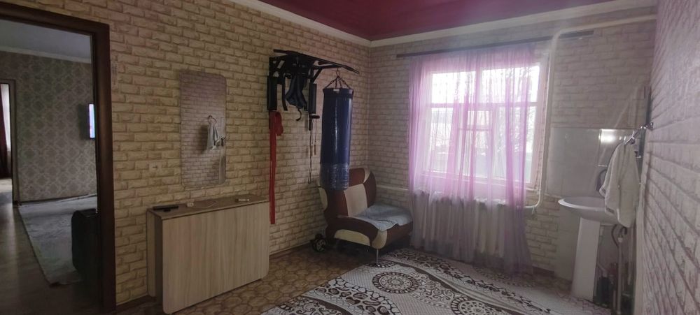 Продается дом в центре города