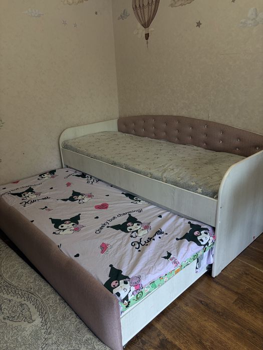 Продам  двойную детскую кровать